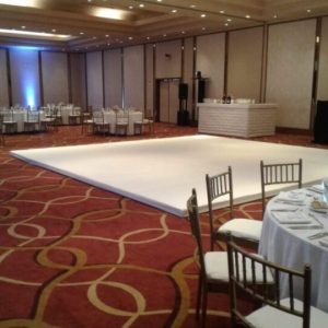 PISTA DE BAILE PINTADO AL DUCO